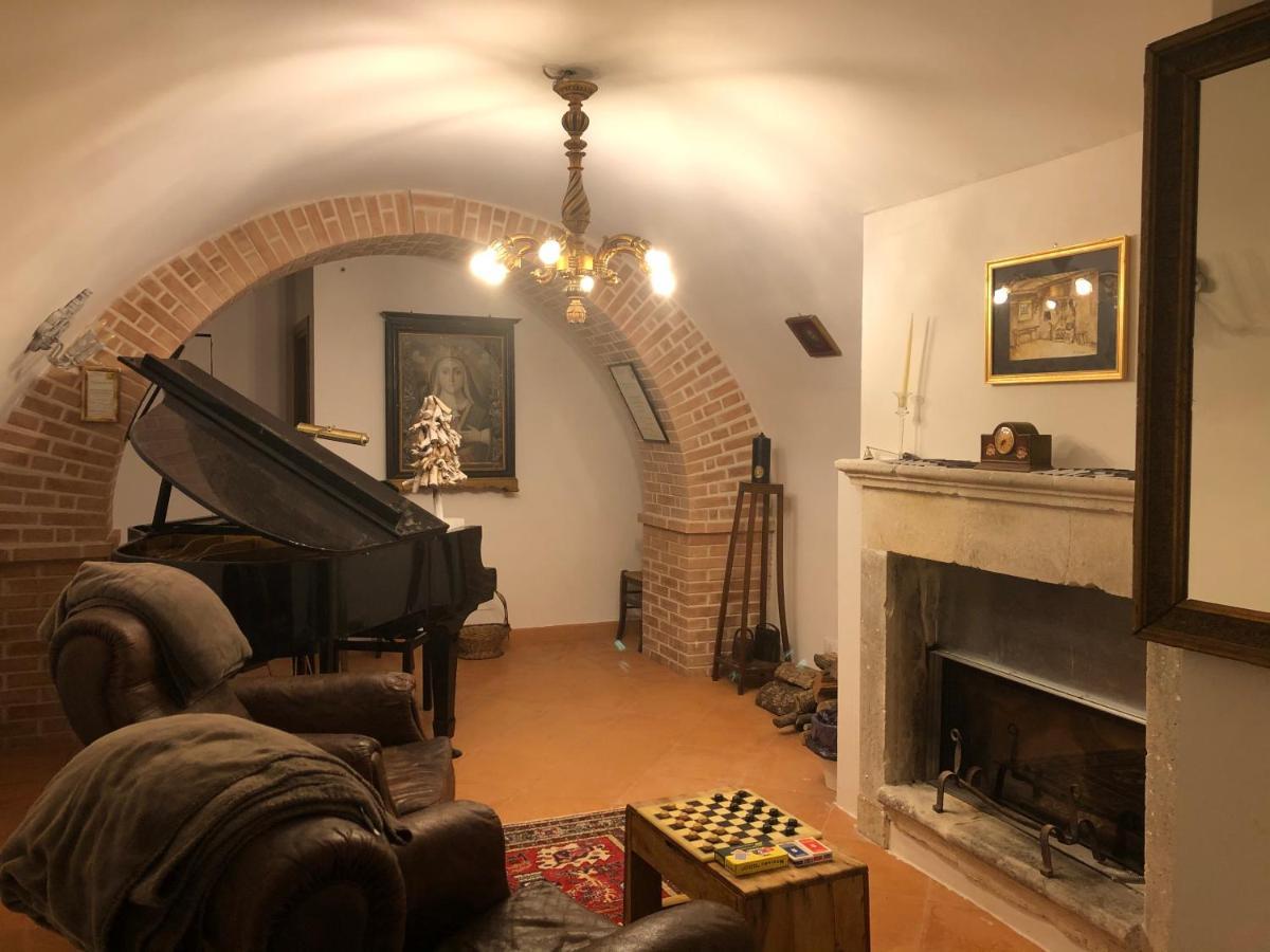 Visione Via Peltuino 19 Apartamento Prata d'Ansidonia Exterior foto