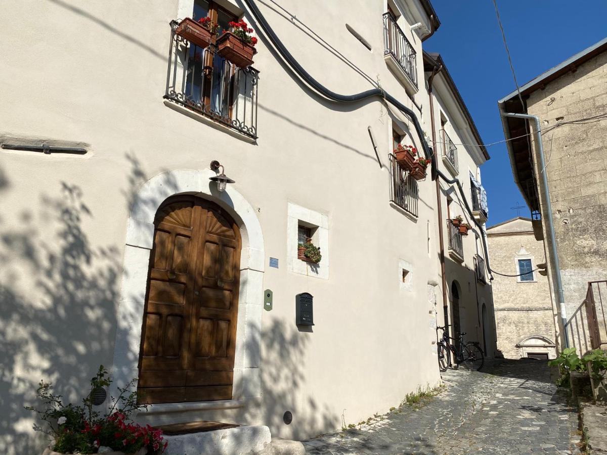 Visione Via Peltuino 19 Apartamento Prata d'Ansidonia Exterior foto