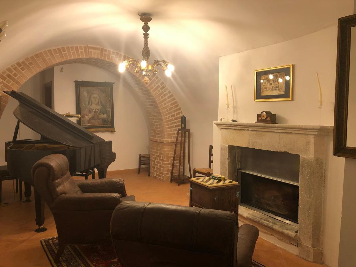 Visione Via Peltuino 19 Apartamento Prata d'Ansidonia Exterior foto
