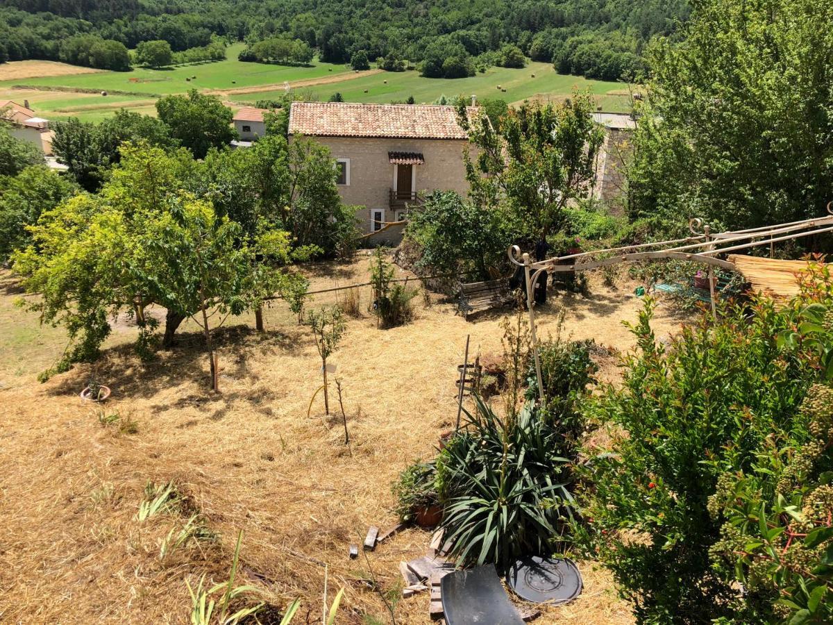Visione Via Peltuino 19 Apartamento Prata d'Ansidonia Exterior foto